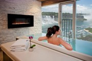 Hydrotherapy Infinity Tub Room